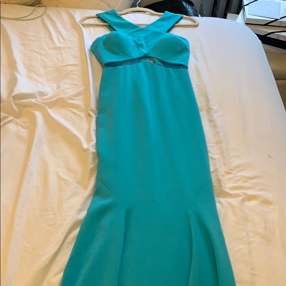 gown via app- NO emails